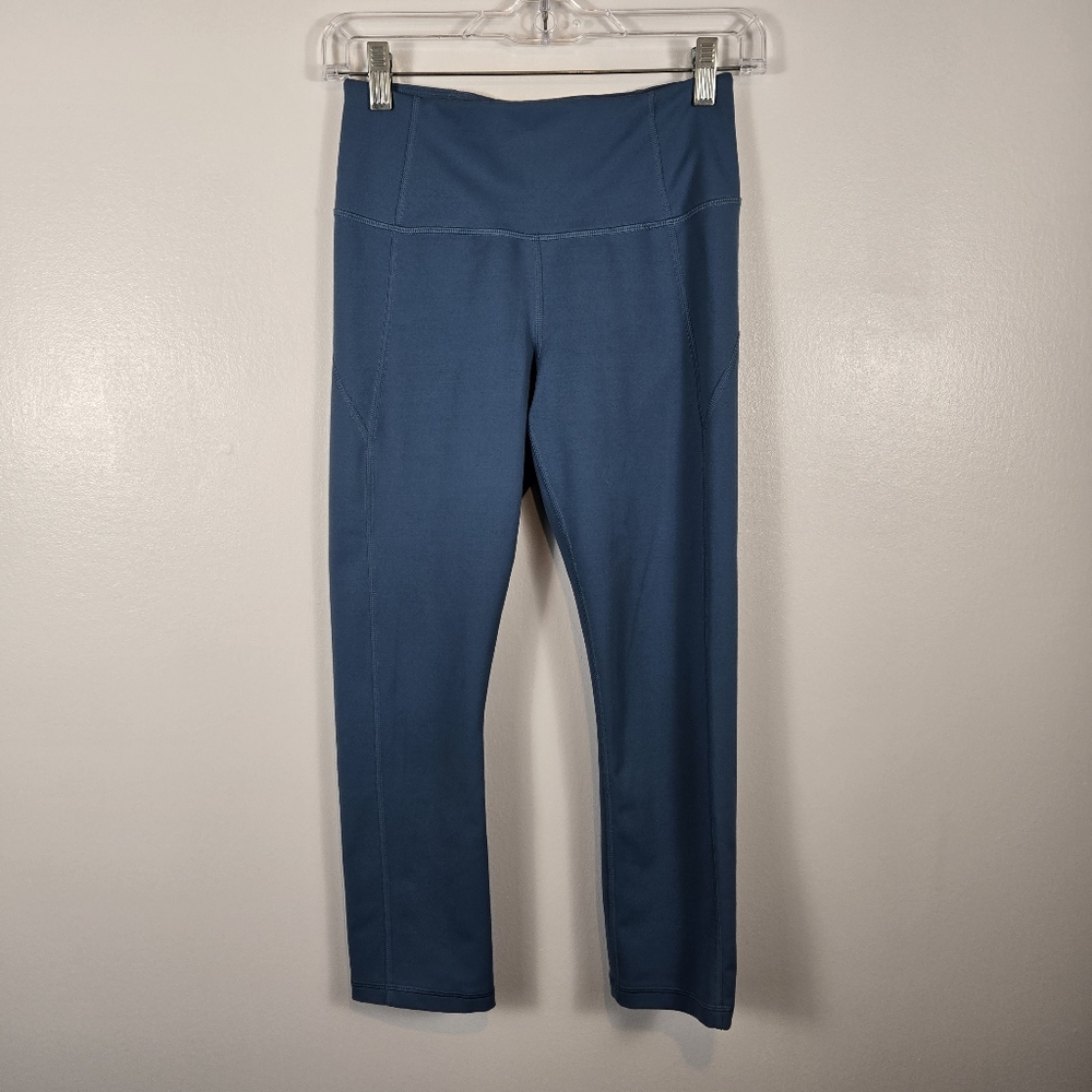 Under Armour High Rise Reflect Vented Cropped Athletic Leggings Blue Size Small